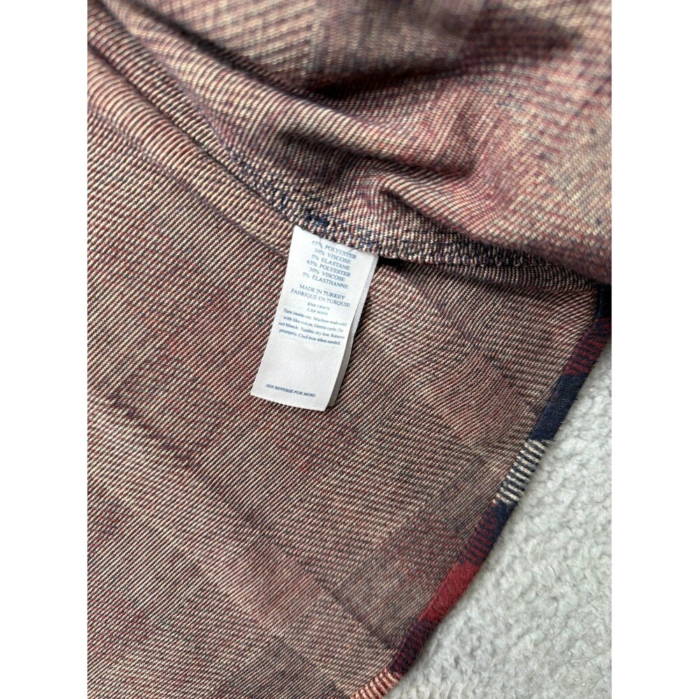 Faherty Legend button down sweater in plaid sz medium - Picture 8 of 9